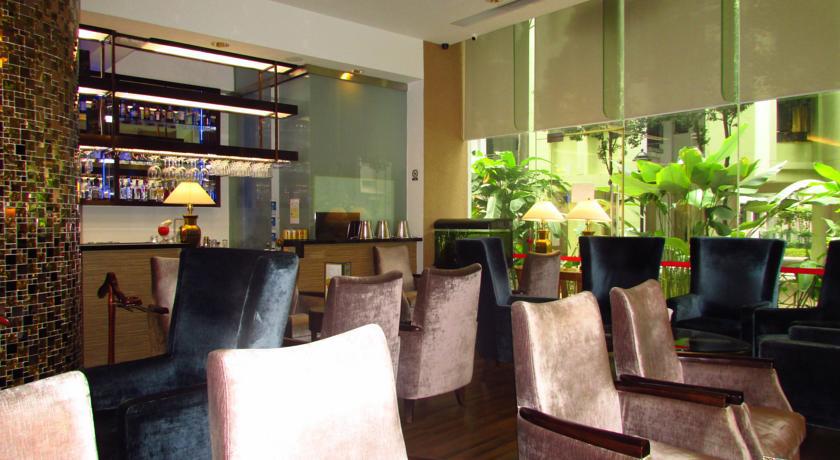 Hilton Garden Inn Singapore Serangoon Exterior foto